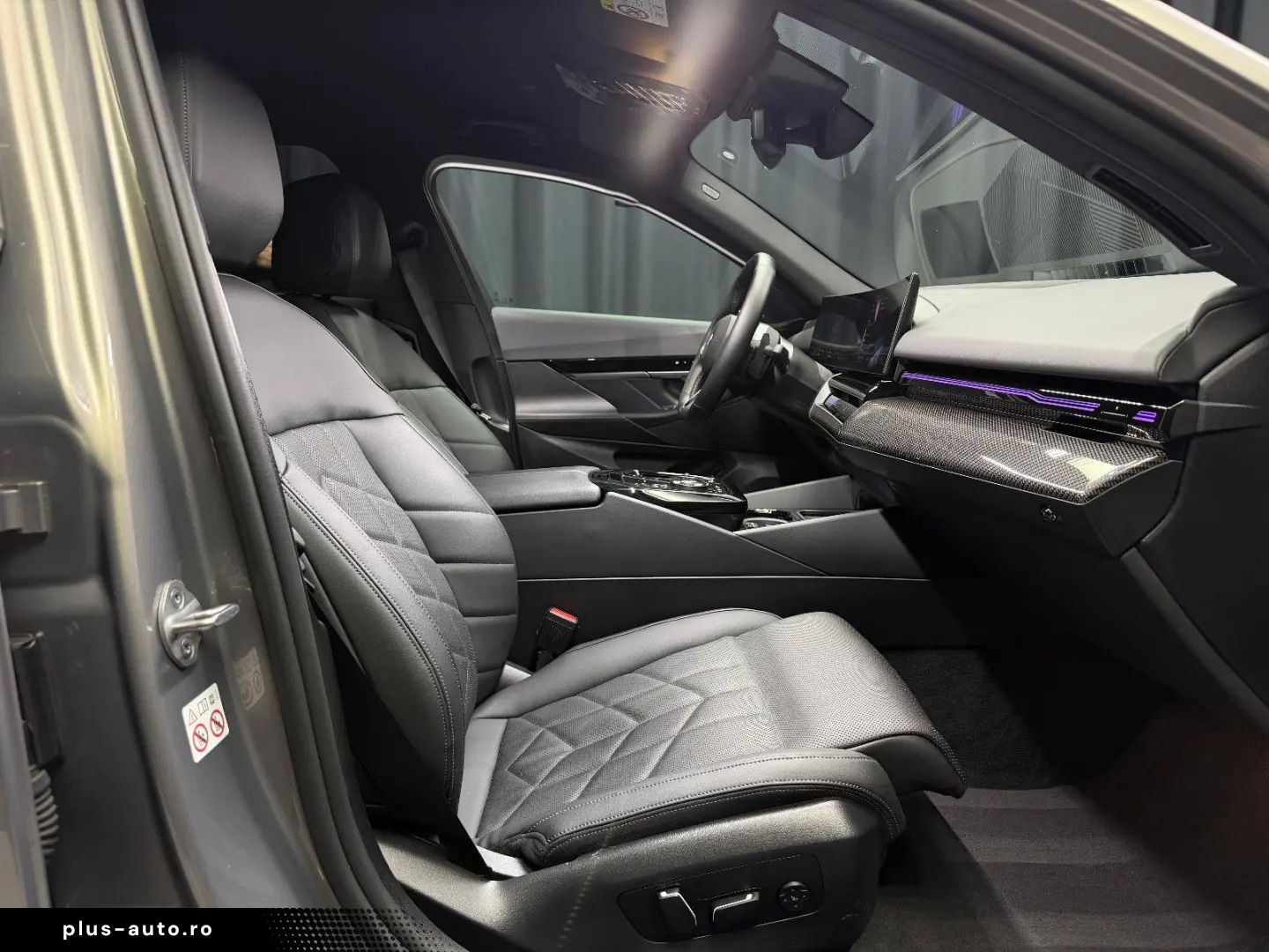 BMW 520i M SPORT H&K 360  INDIVIDUAL GESTIK SHADOW