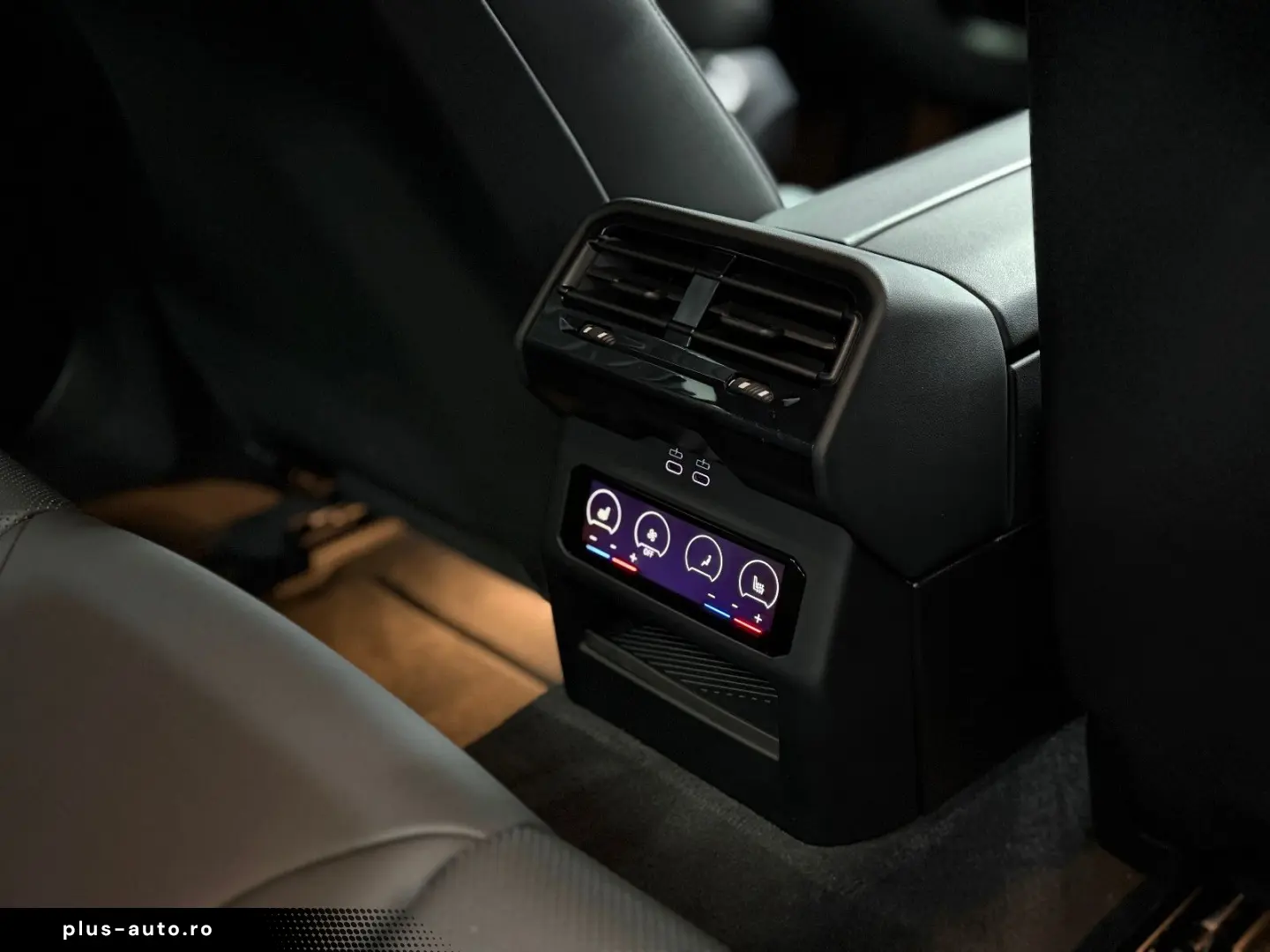 BMW 520i M SPORT H&K 360  INDIVIDUAL GESTIK SHADOW