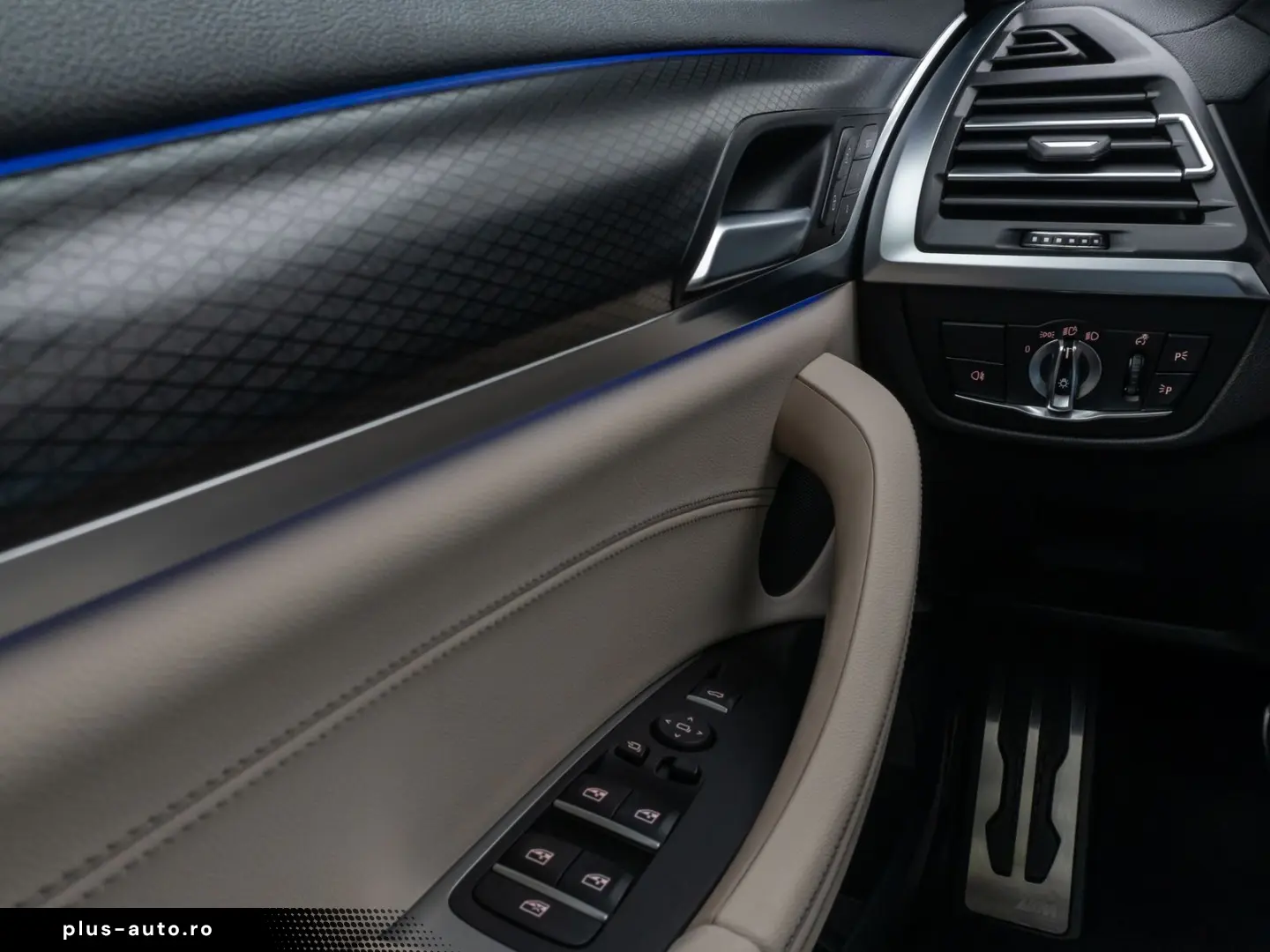 BMW X4 M40i Panorama Laser Kamera HUD DAB HiFi AHK