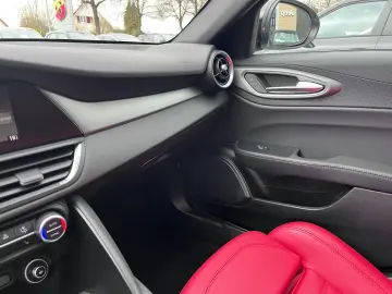 ALFA ROMEO Giulia Veloce Q4
