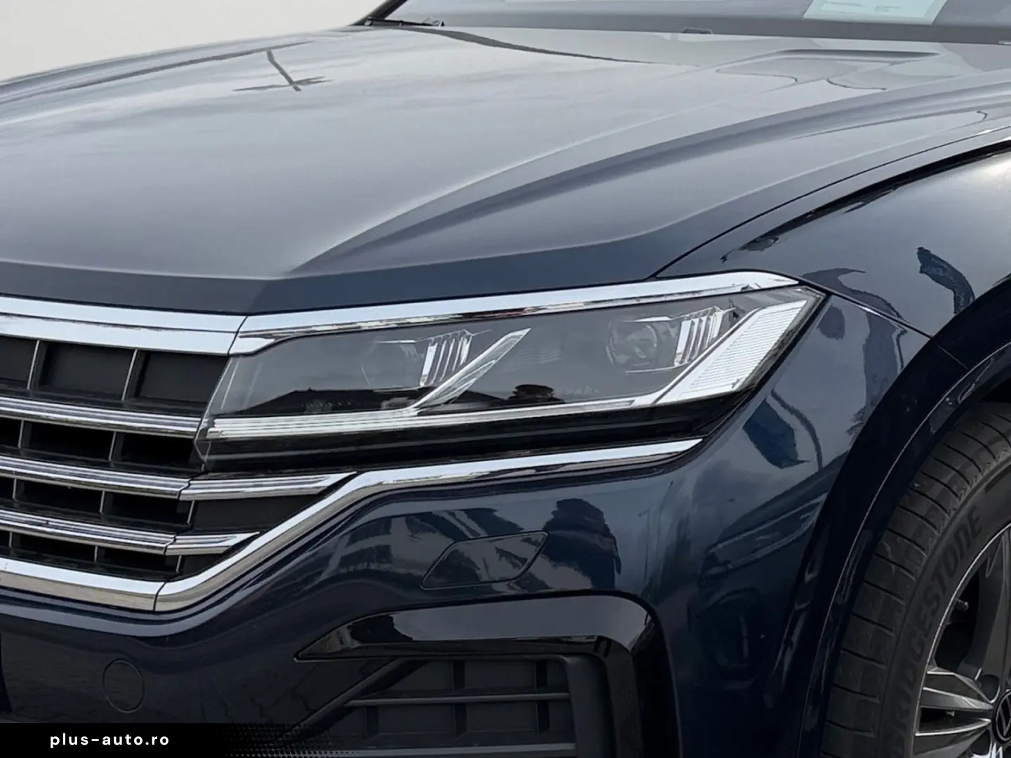 VW Touareg R-Line 4M TDI DSG  Allradlenkung Luftfed