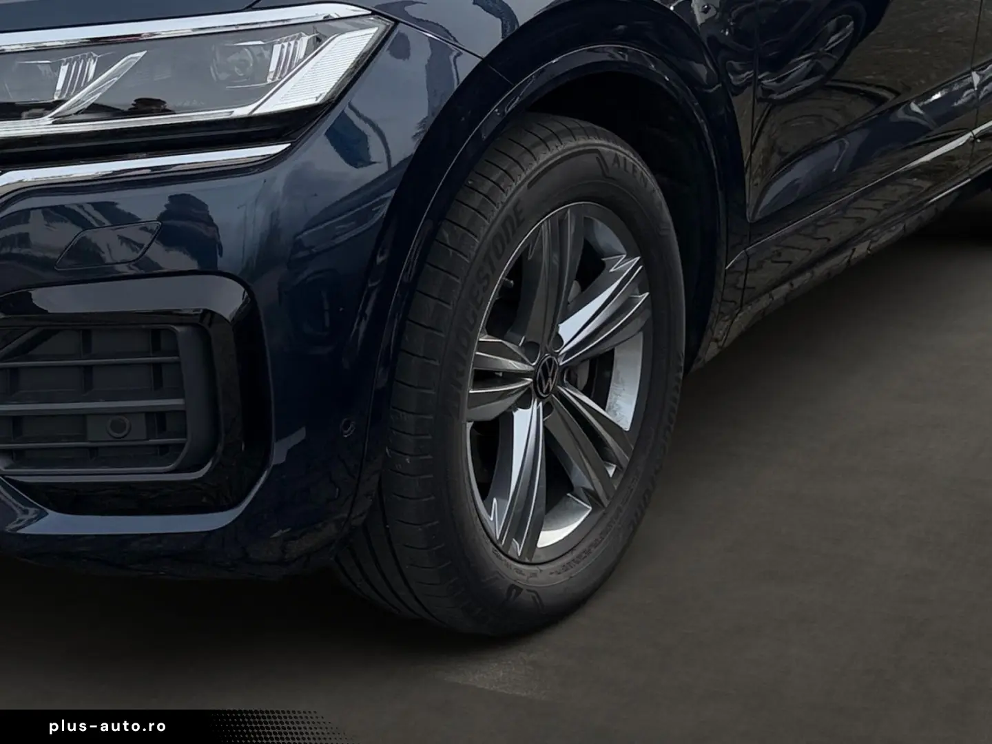 VW Touareg R-Line 4M TDI DSG  Allradlenkung Luftfed