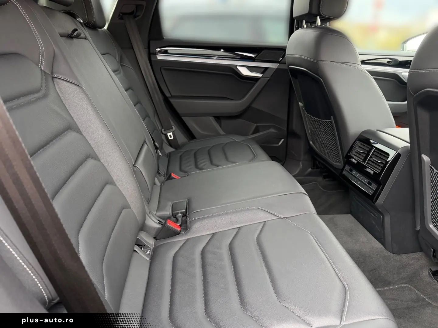 VW Touareg R-Line 4M TDI DSG  Allradlenkung Luftfed