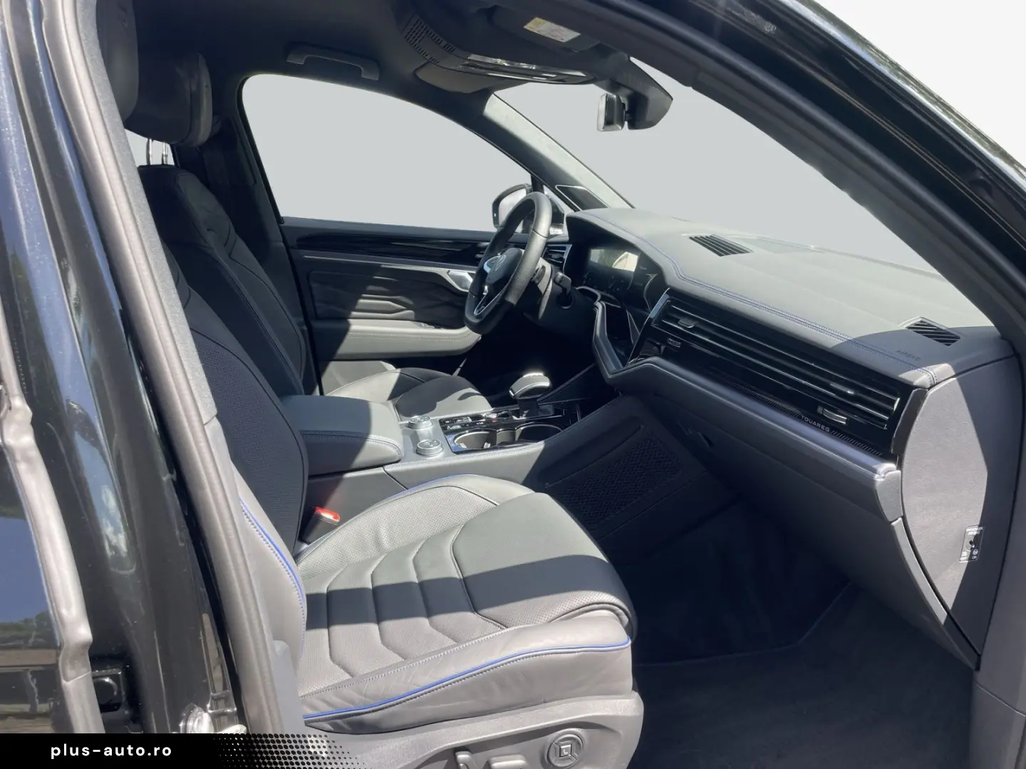 VW Touareg R 3.0 TSI eHybrid 4Motion Tip. AHK HUD