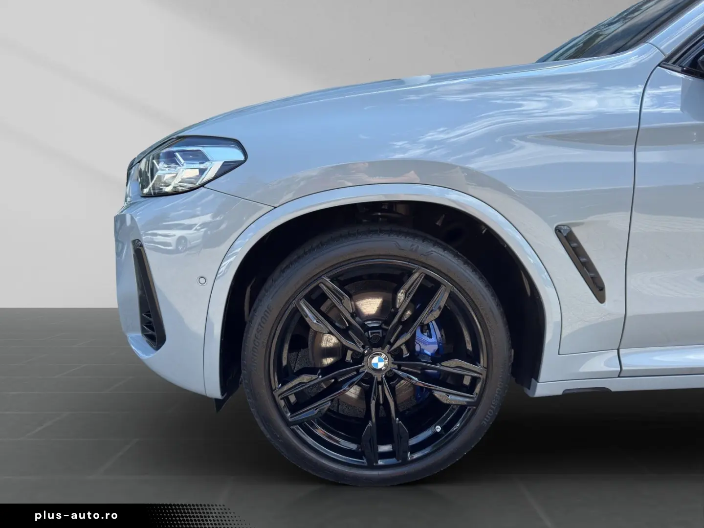 BMW X4 M40i M-Sitze H&K HUD Pano AHK 20