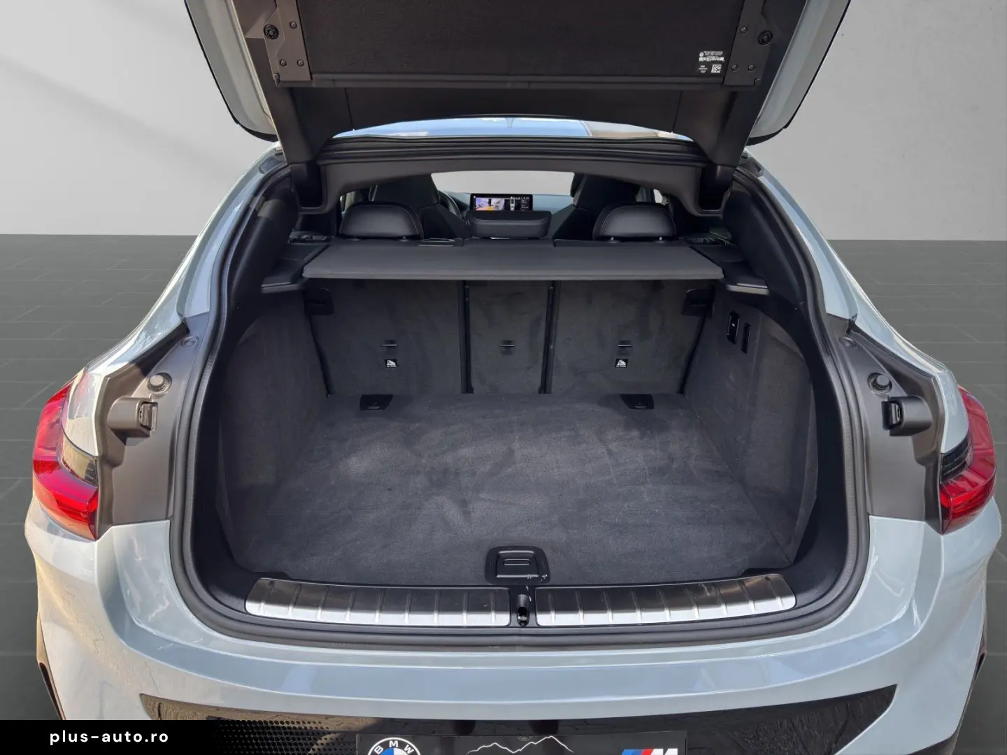 BMW X4 M40i M-Sitze H&K HUD Pano AHK 20