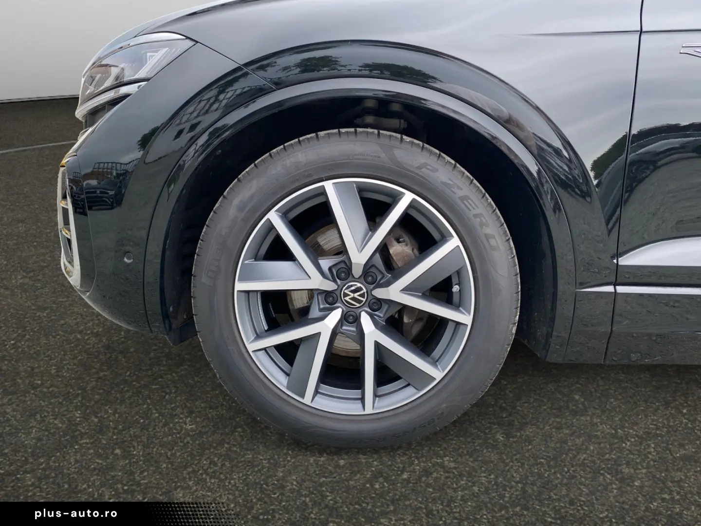 VW Touareg R-Line 3.0 TDI DSG 4M MATRIX ACC