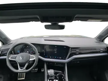 VW Touareg R-Line 3.0 TDI DSG 4M MATRIX ACC