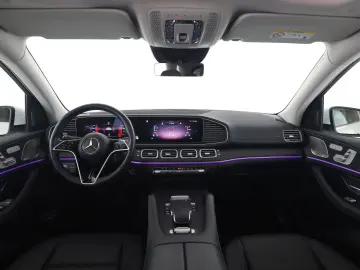 MERCEDES-BENZ GLE 450 4M AMG 20'' AHK Pano…
