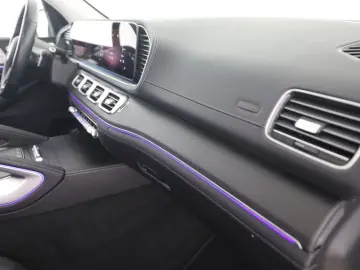 MERCEDES-BENZ GLE 450 4M AMG 20'' AHK Pano…