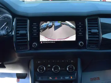 SKODA Kodiaq 2.0 TSI  Style  4x4 LED Kamera DAB Memory