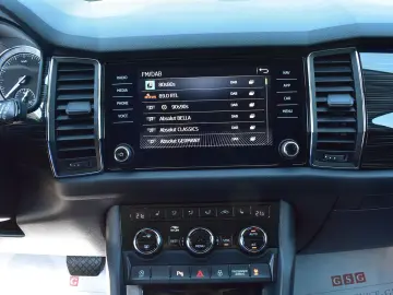 SKODA Kodiaq 2.0 TSI  Style  4x4 LED Kamera DAB Memory