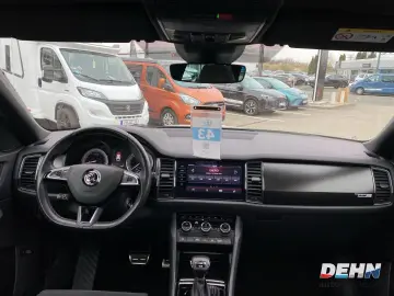 SKODA Kodiaq 2.0 TSI Sportline 4x4 Columbus DCC Pano