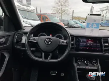 SKODA Kodiaq 2.0 TSI Sportline 4x4 Columbus DCC Pano