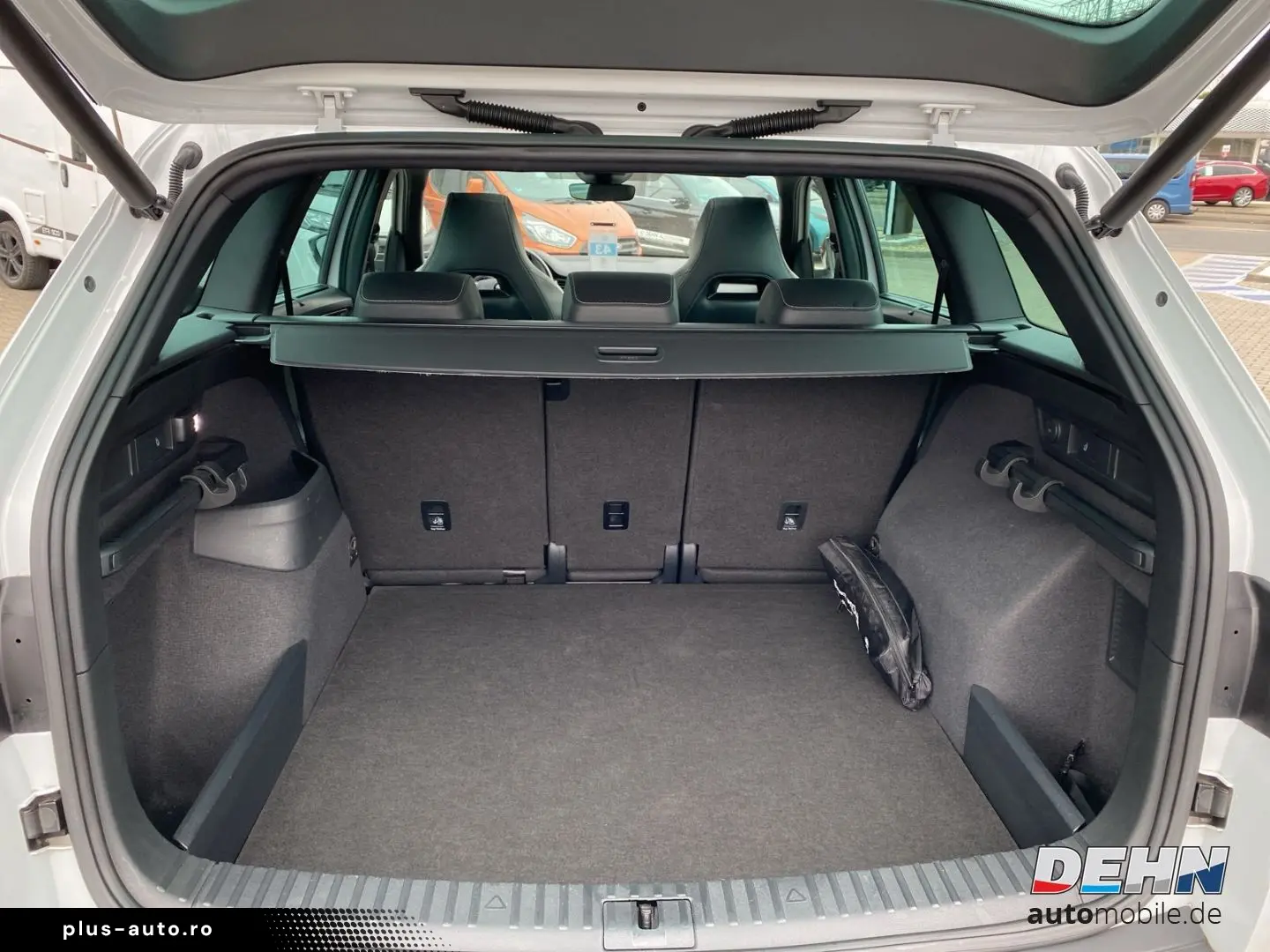 SKODA Kodiaq 2.0 TSI Sportline 4x4 Columbus DCC Pano
