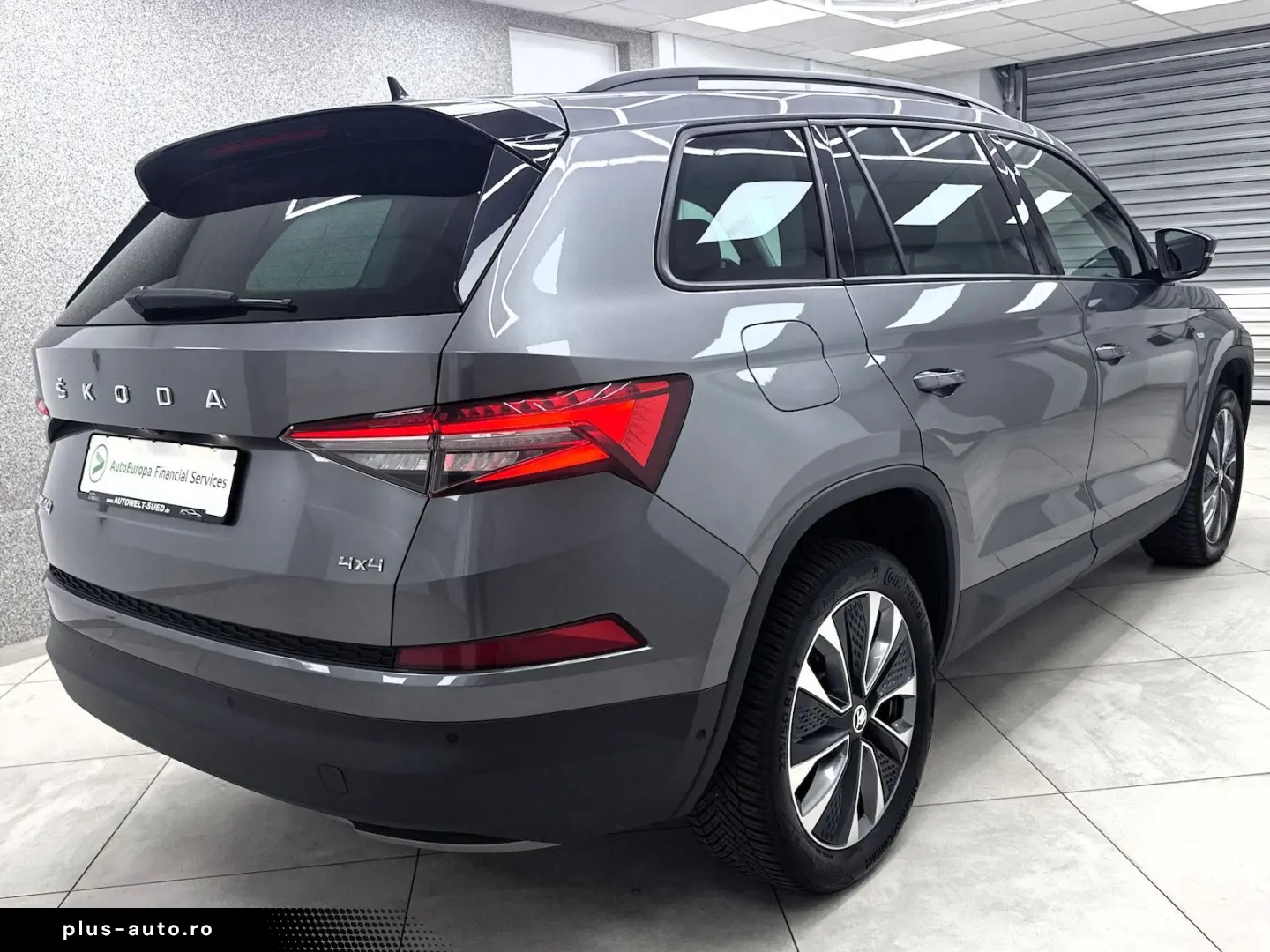 SKODA Kodiaq 2.0 TDI Tour 4x4 ACC Matrix AHK Rcam Appl