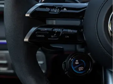 MERCEDES-BENZ GLE 53 AMG 4M  360 Pano Burm AHK Stdhz…