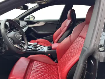 AUDI S5 SPORTBACK TDI QUATTRO