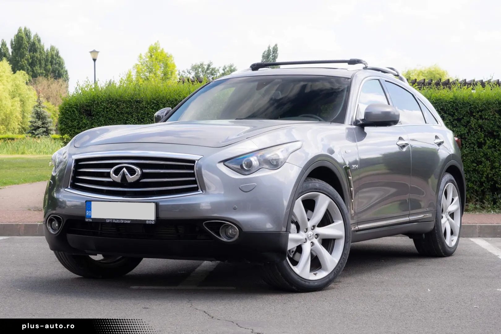 Infiniti QX70 3.0D Aut.   Camere 360   Trapa   Distronic