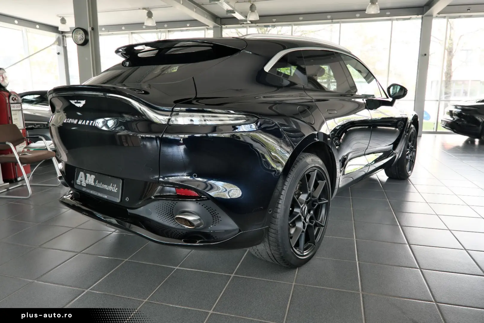 ASTON MARTIN DBX 4.0 V8 Sitzbelüftung Bi-Color DeutschesFZ