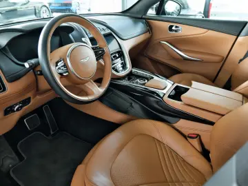 ASTON MARTIN DBX 4.0 V8 Sitzbelüftung Bi-Color DeutschesFZ