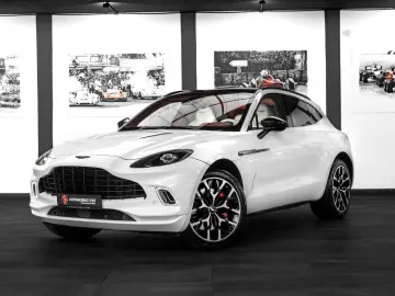 ASTON MARTIN DBX 4.0 V8 #Exclusive Farbkombi #deutsches Fzg.