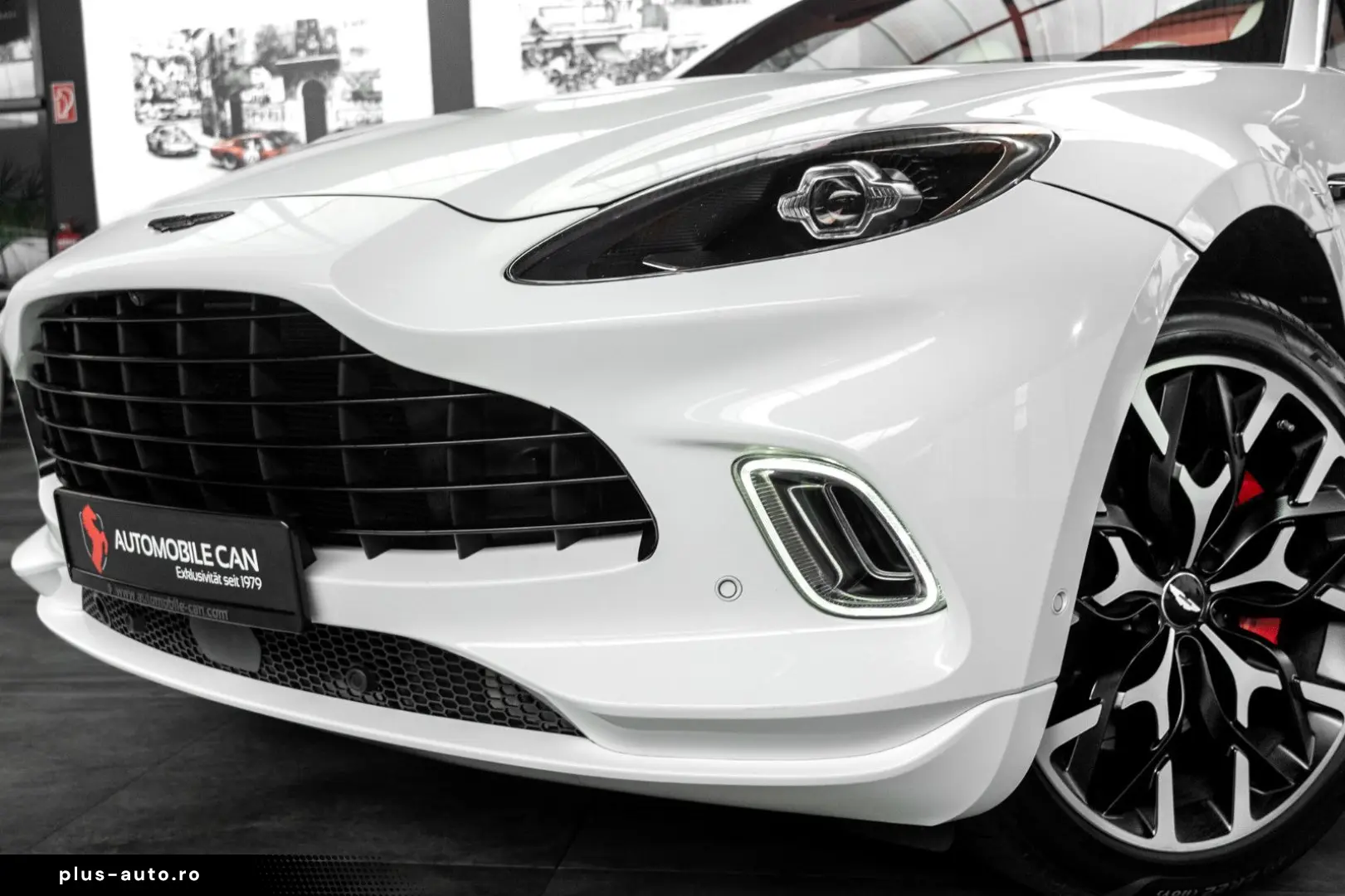 ASTON MARTIN DBX 4.0 V8 #Exclusive Farbkombi #deutsches Fzg.
