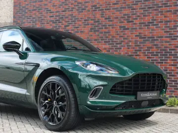 ASTON MARTIN DBX 4.0 V8   Pano - Scheckheft