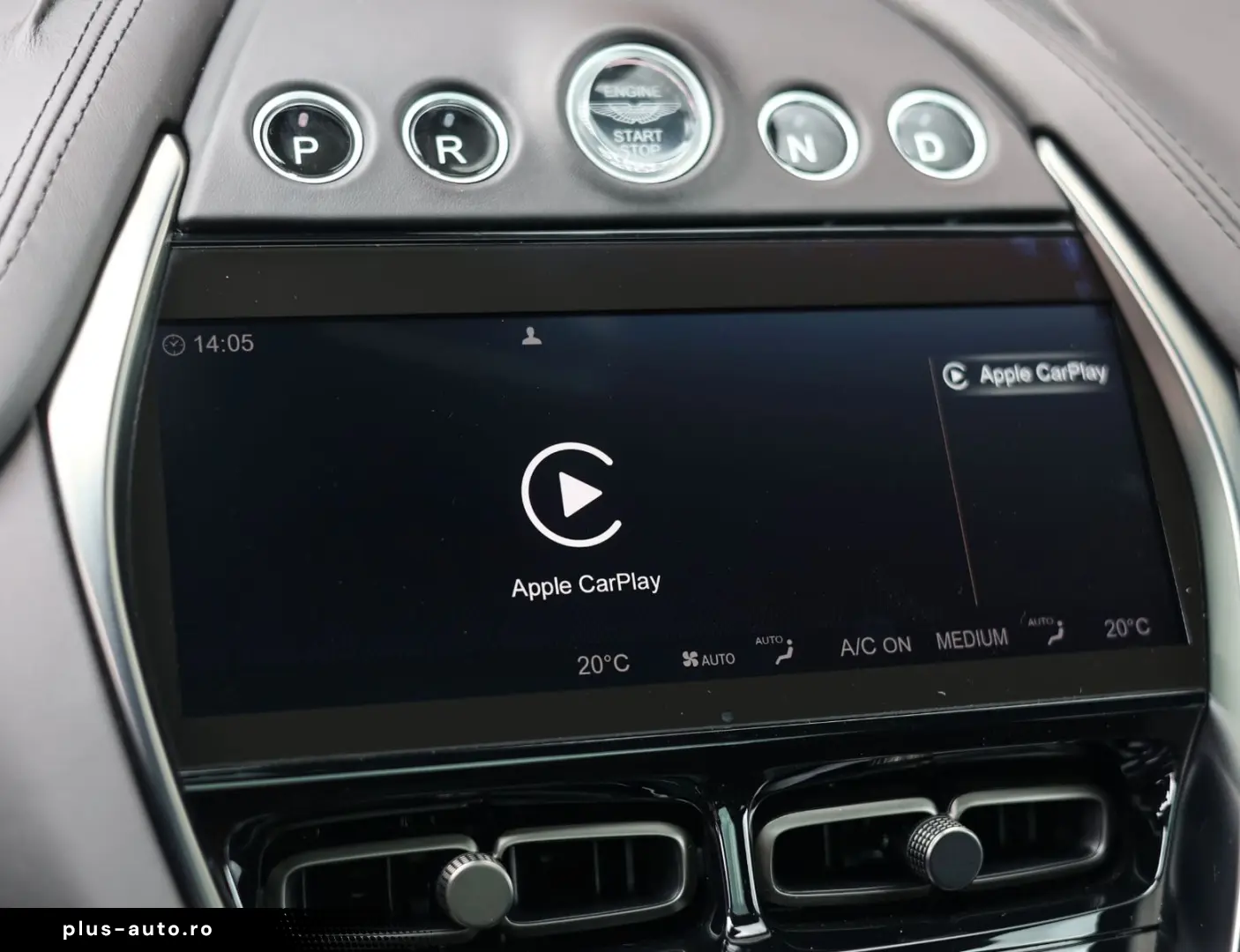 ASTON MARTIN DBX 4.0 V8   Pano - Scheckheft