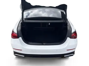 MERCEDES-BENZ E 450 d 4MATIC AMG Adv  Night Pano Superscreen