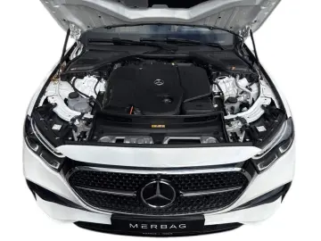MERCEDES-BENZ E 450 d 4MATIC AMG Adv  Night Pano Superscreen