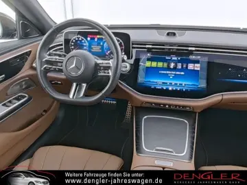 MERCEDES-BENZ E 220 d PANO SUPERSCREEN INT-BRAUN AMG