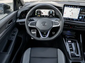VW Golf VIII 1.5 eHybrid GTE 1.5 TSI eHybrid 200 kW