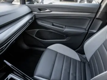 VW Golf VIII 1.5 eHybrid GTE 1.5 TSI eHybrid 200 kW