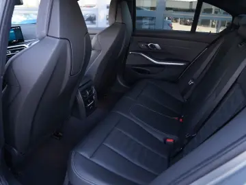 BMW M3 Lim xDrive Comp Frozen-Carbon-MDriver-ACC-360