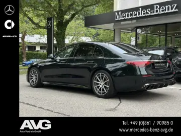 MERCEDES-BENZ AMG S 63 E Pano HUD Burm3D 4xMassage Night TV