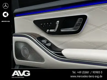 MERCEDES-BENZ AMG S 63 E Pano HUD Burm3D 4xMassage Night TV
