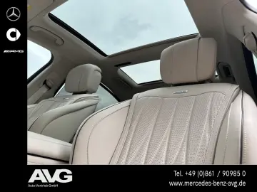 MERCEDES-BENZ AMG S 63 E Pano HUD Burm3D 4xMassage Night TV
