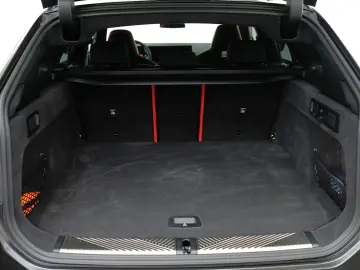 BMW M5 Touring CARBON GLOW B&W DRIVER MATT