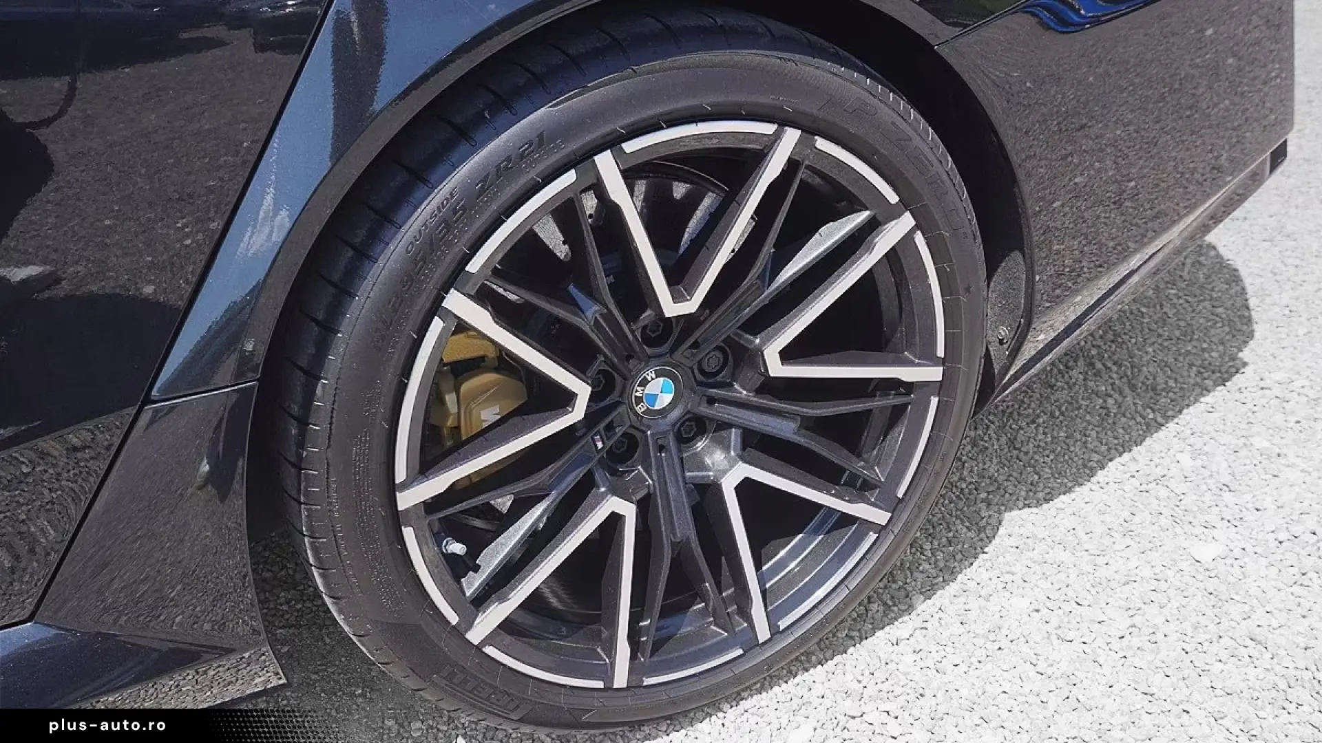 BMW M5 Touring Ultimate Package Carbon