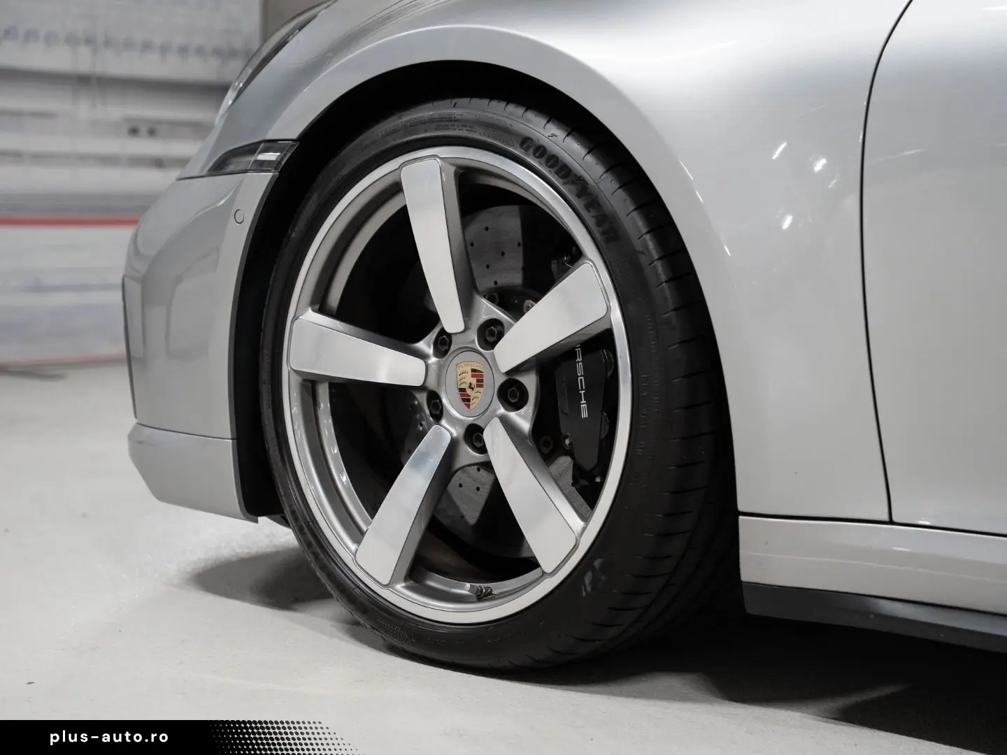 PORSCHE 992 992.1 911 Turbo S Cabriolet Burmester PCCB