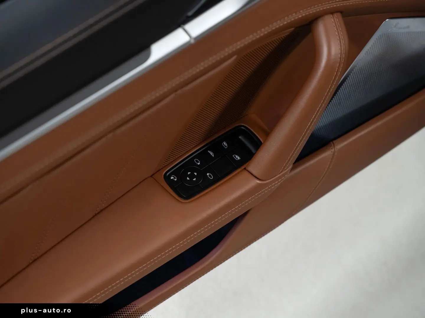 PORSCHE 992 992.1 911 Turbo S Cabriolet Burmester PCCB