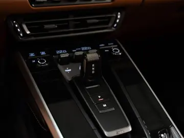 PORSCHE 992 992.1 911 Turbo S Cabriolet Burmester PCCB