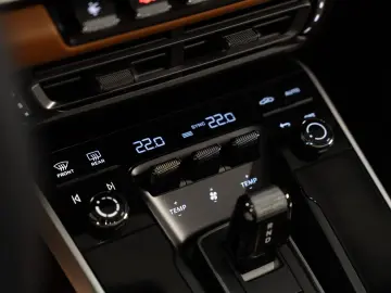 PORSCHE 992 992.1 911 Turbo S Cabriolet Burmester PCCB