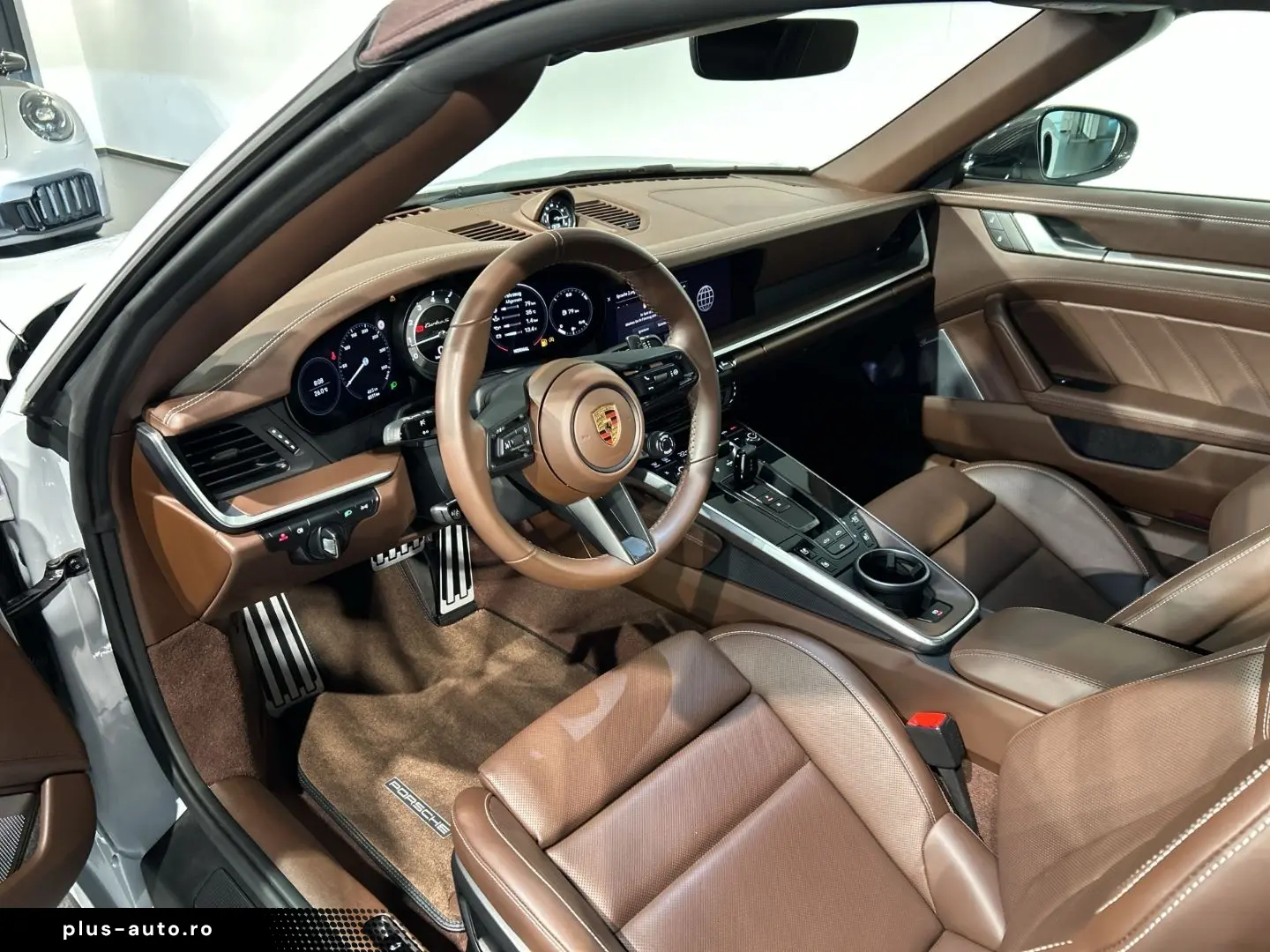 PORSCHE 992 911 Turbo S Cabriolet Burmester Nachtsicht