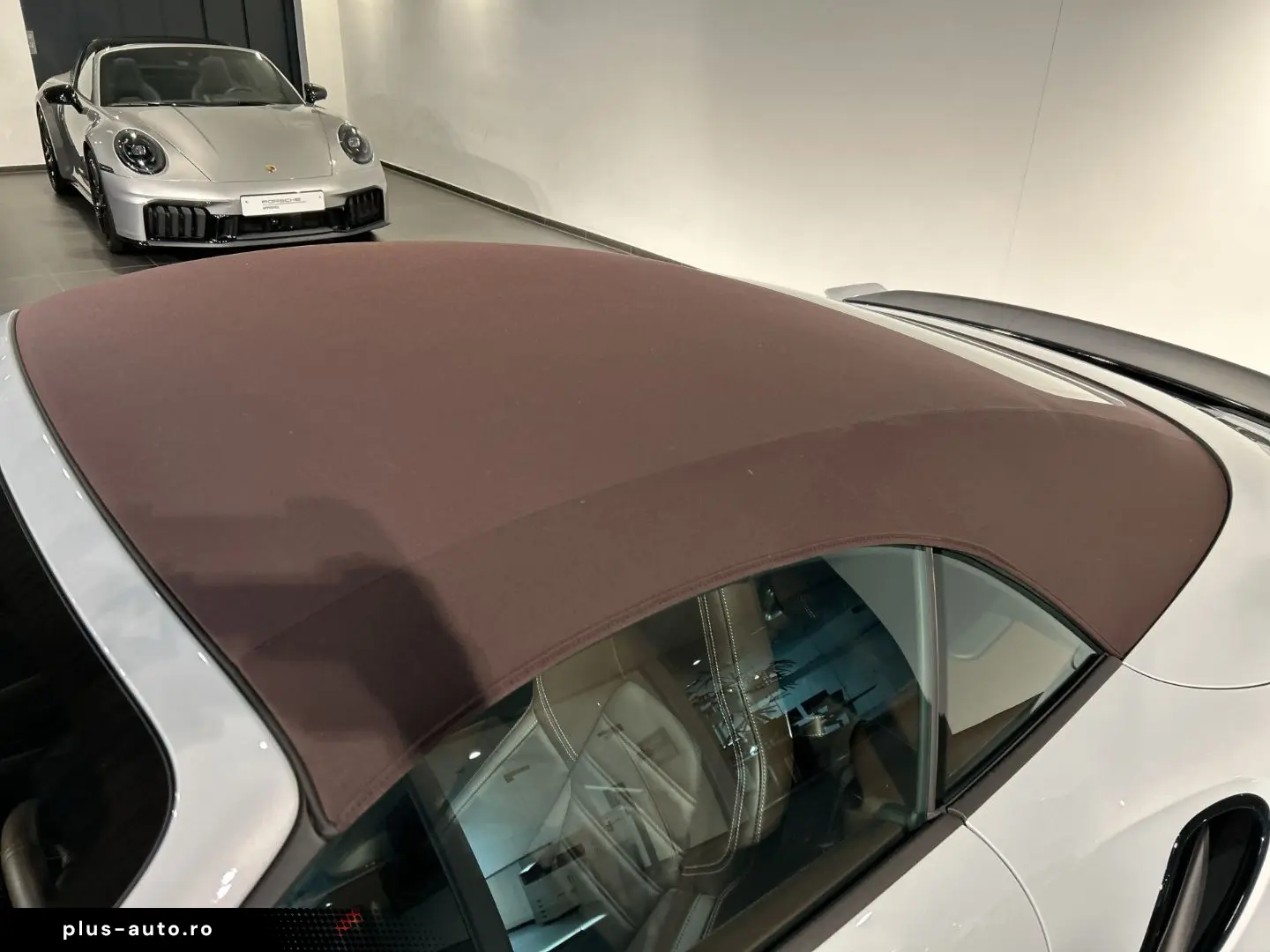 PORSCHE 992 911 Turbo S Cabriolet Burmester Nachtsicht