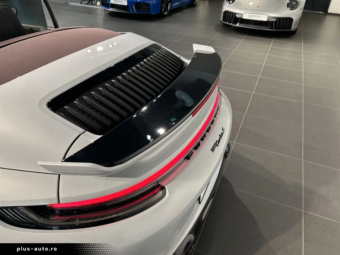 PORSCHE 992 911 Turbo S Cabriolet Burmester Nachtsicht