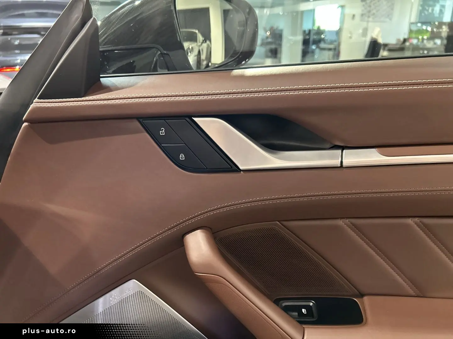 PORSCHE 992 911 Turbo S Cabriolet Burmester Nachtsicht