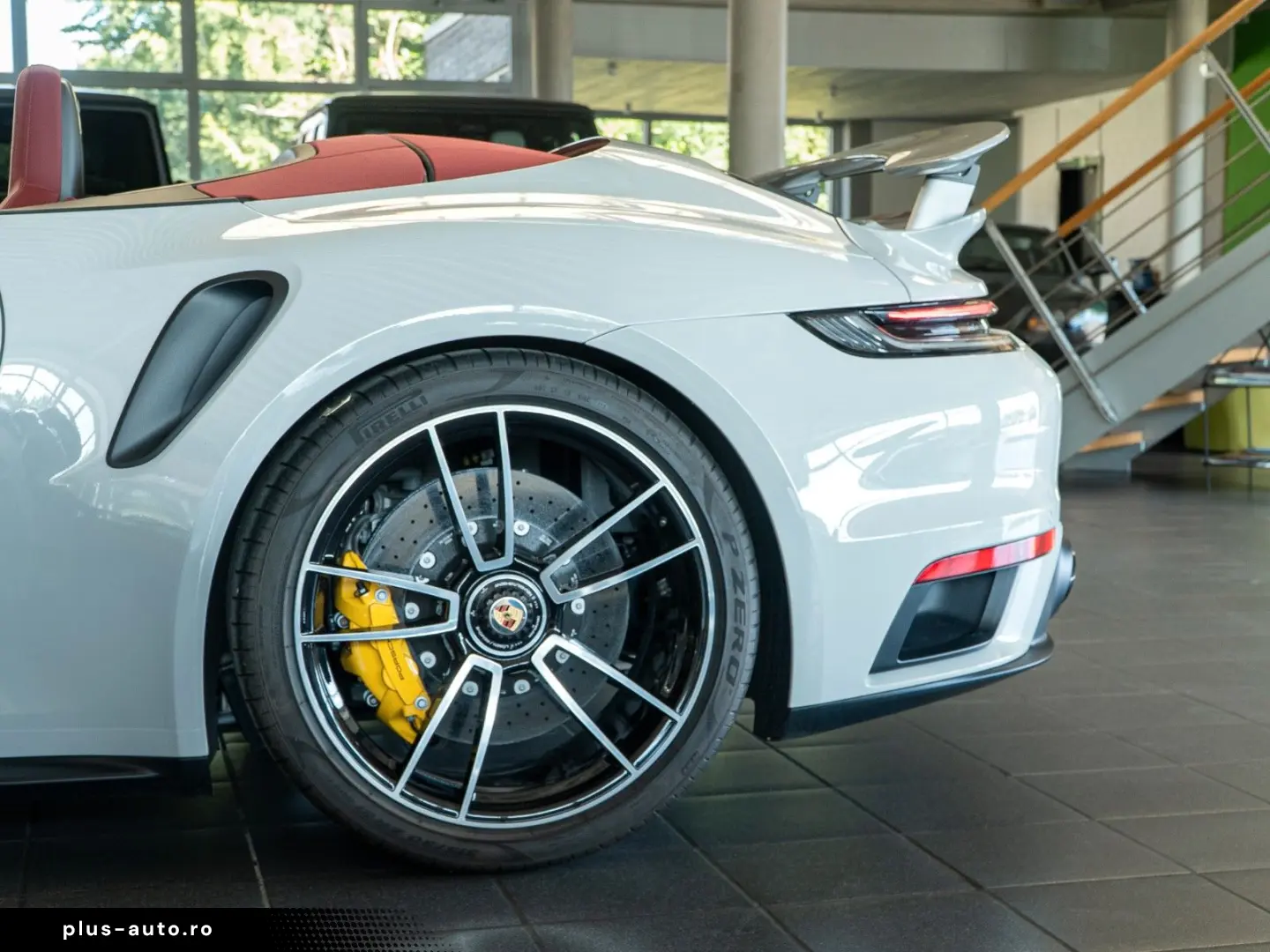PORSCHE 911 992  Turbo S Cabrio Burm 360 Lift PASM Sport