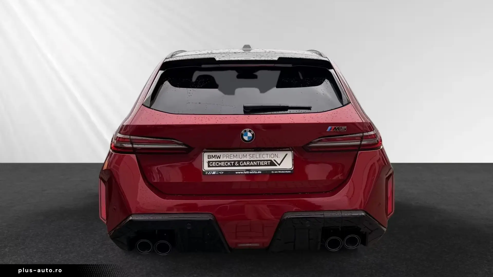 BMW M5 Touring   B&W